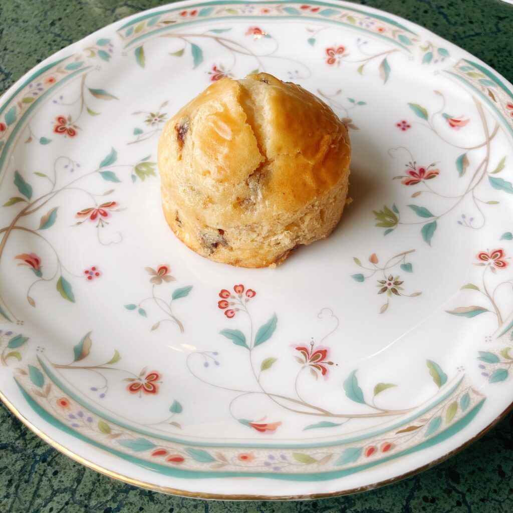 クリームチーズローズスコーン