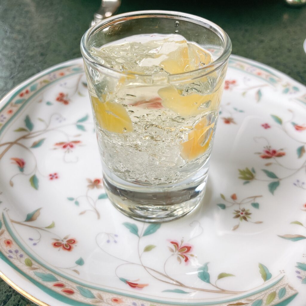 エルダーフラワーのジュレ