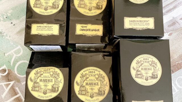 【保存版】マリアージュフレールの福袋中身ネタバレ3年の記録！４銘柄、６銘柄、９銘柄の違いを徹底解説/どれくらいお得？紅茶のジャムやランチチケット情報も徹底解説