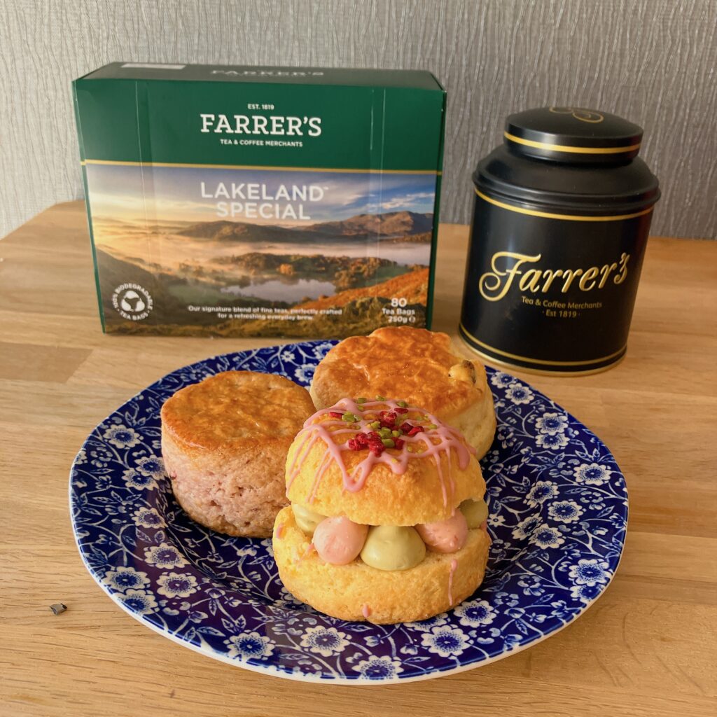 ファーラーズ（Farrer's）/ティーペイストリーズのスコーンと紅茶