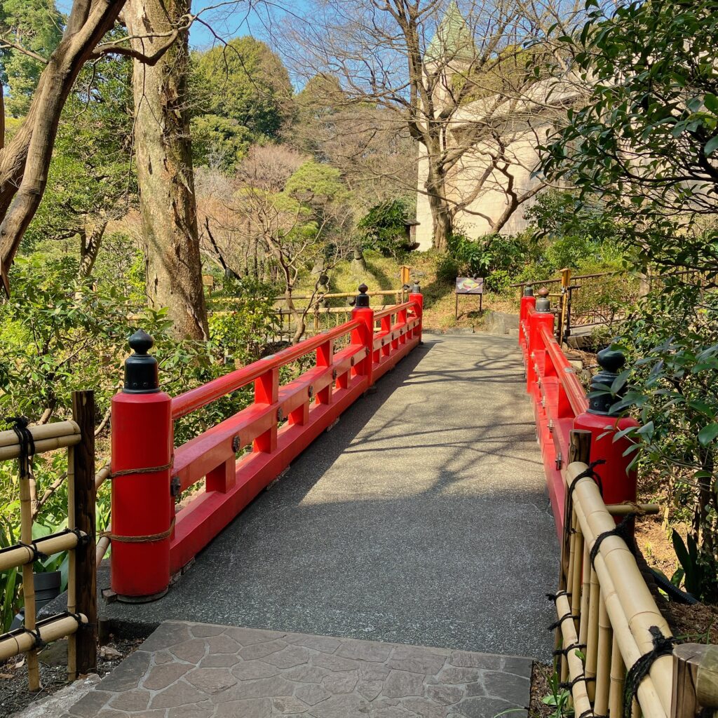 椿山荘の日本庭園