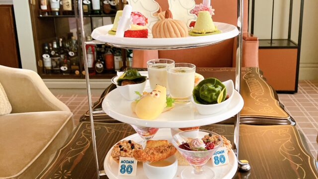 【帝国ホテル東京×ムーミン】初コラボ!「フィンランドの味」と「物語の世界」が彩る贅沢アフタヌーンティー:3時間滞在と絶品コケモモジャムはおかわりも
