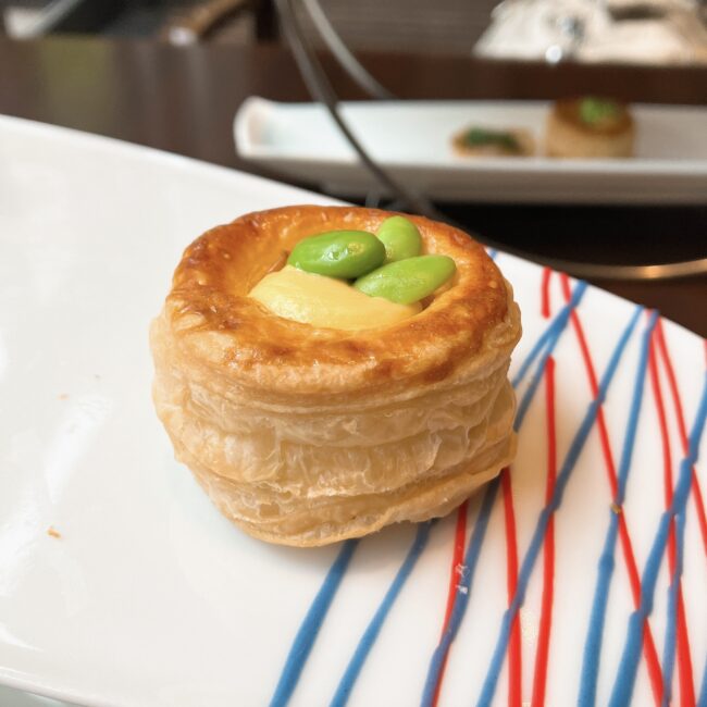 ・枝豆とコーンムースのボローパン