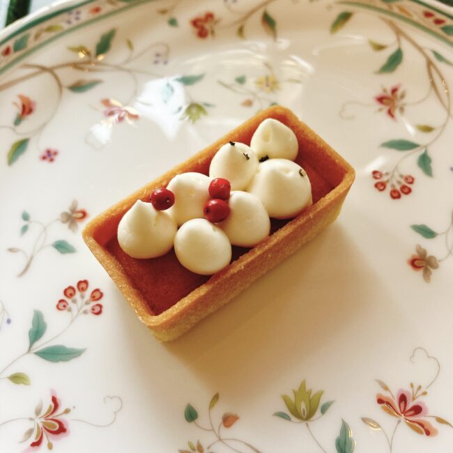 はちみつとチーズのブラックペッパータルト