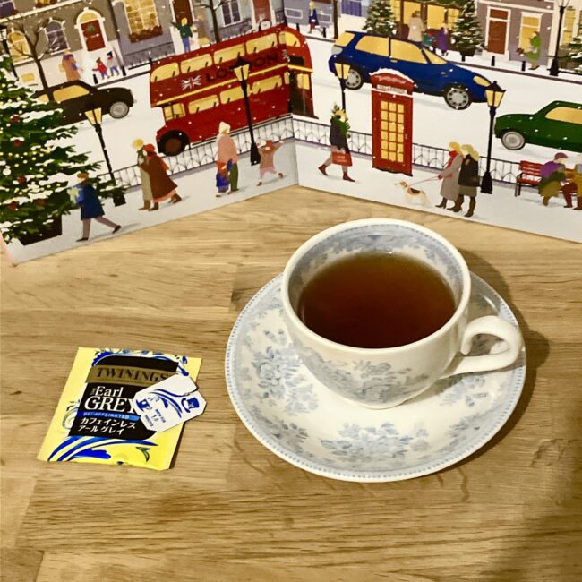 トワイニング アドヴェントカレンダー2025、22日目の「カフェインレス アールグレイ」。