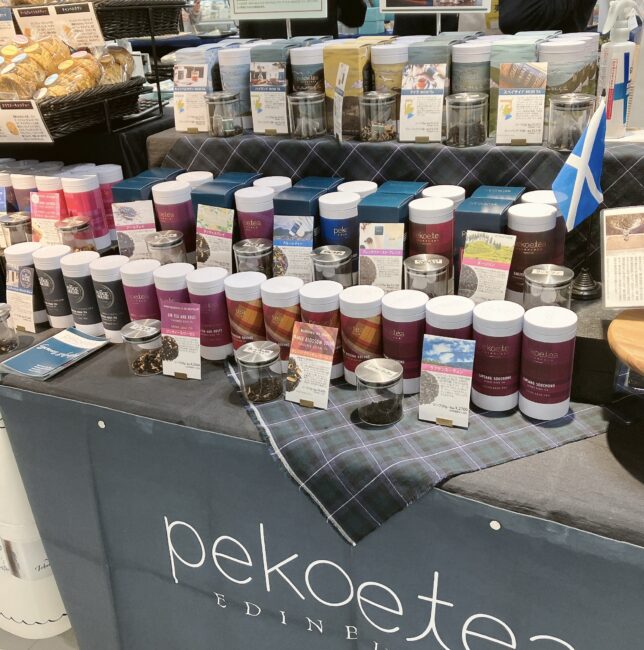 2026年英国展ピコティーのブース缶のデザインが秀逸！スコットランドの5つ星ホテルでも採用されている実力派ブランドです。